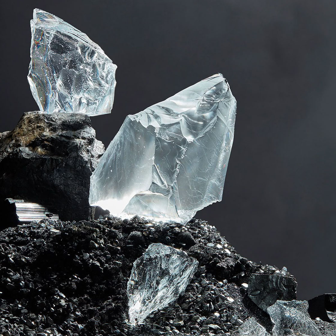 Mineral